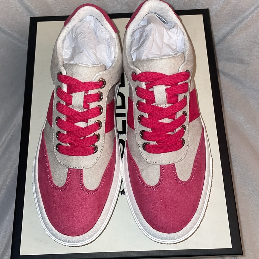 NWT J/SLIDES GABLE Pink/White Faux Suede Sneaker - Picture 5 of 11
